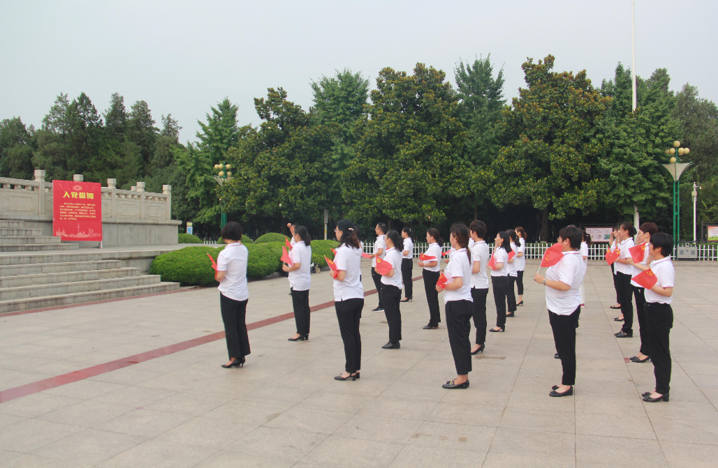 弘揚革命精神，喜迎建黨百年