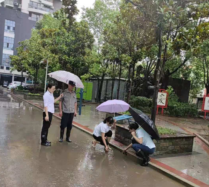 直面“煙花”，看看宿州邦和物業人的美麗瞬間